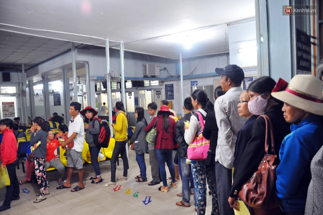 Khám Bệnh Sài Gòn Sáng Sớm